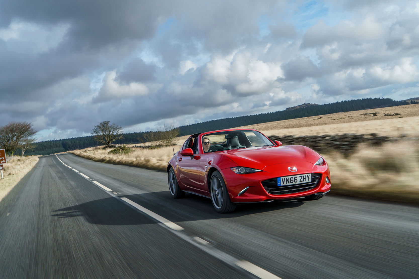 Mazda MX-5 RF - Front