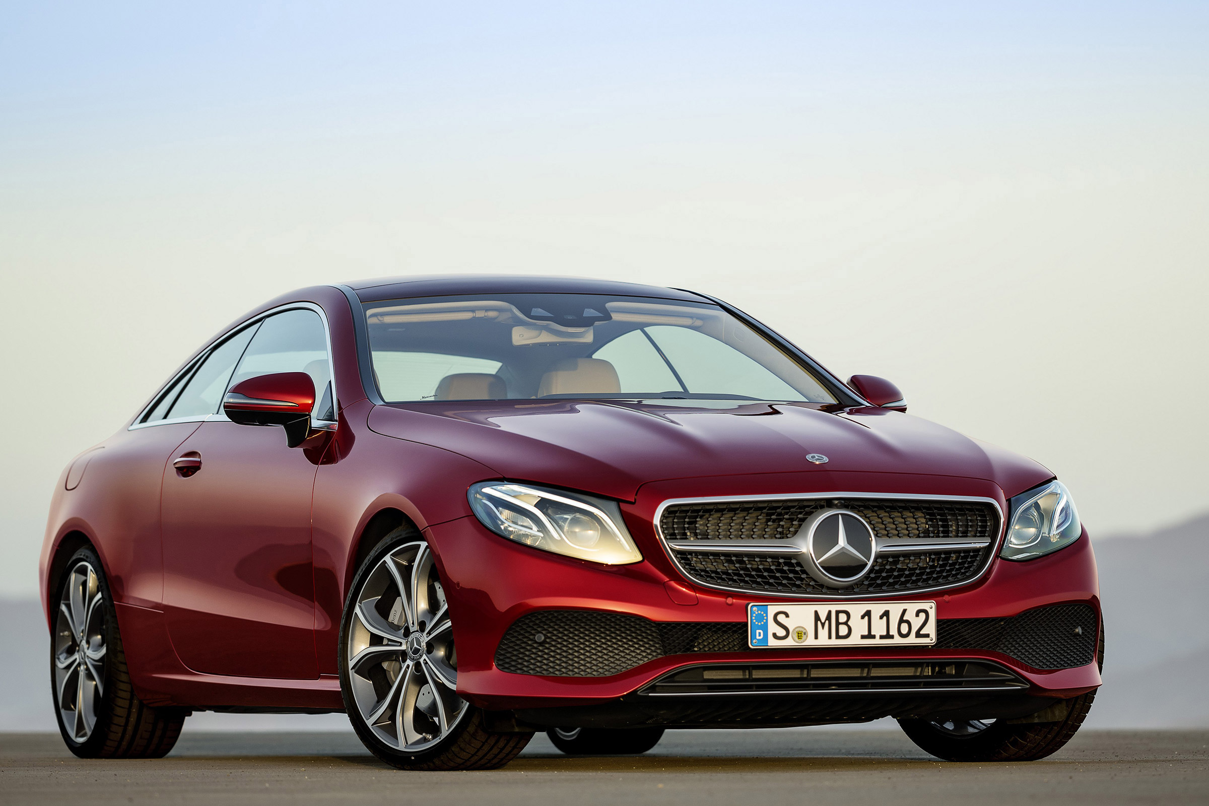 E Class coupe front 3.4