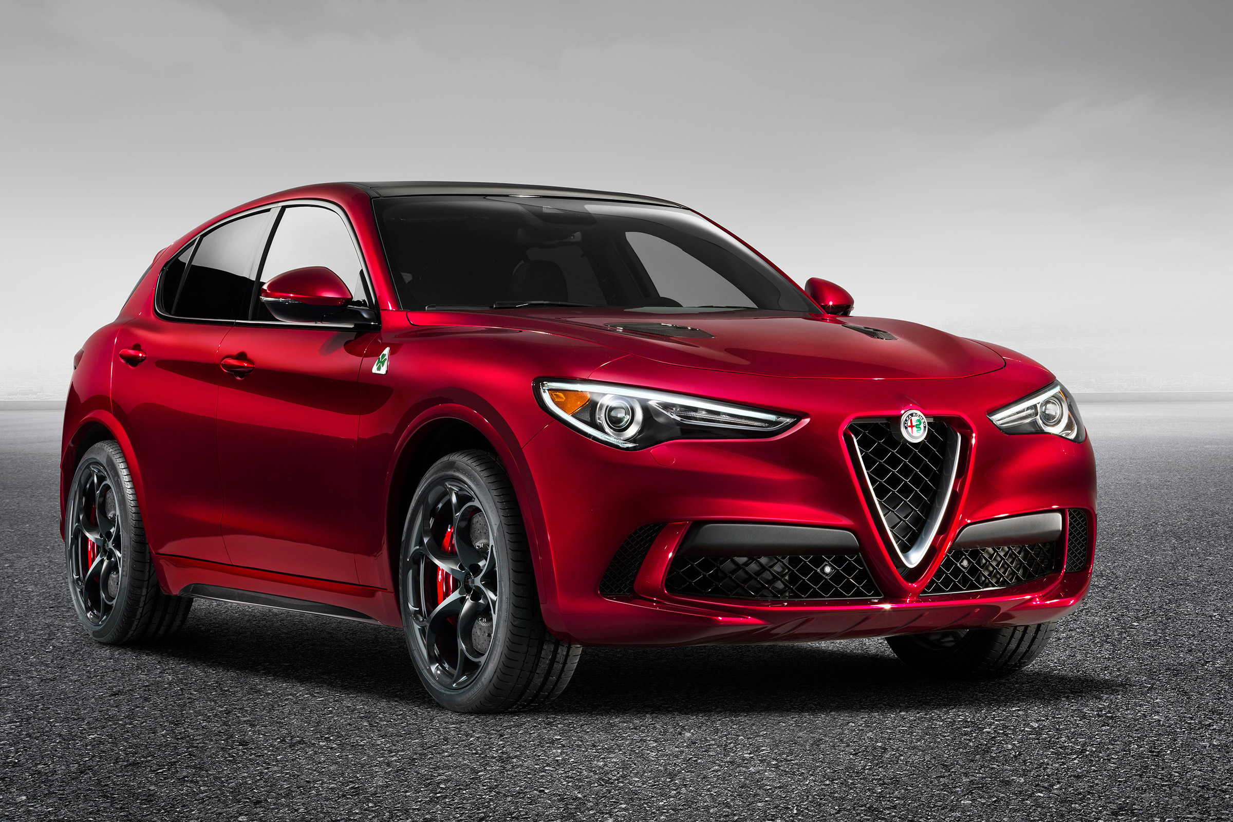 Stelvio front 3.4