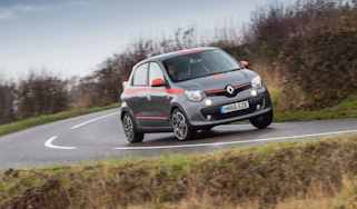 Renault Twingo GT cornering