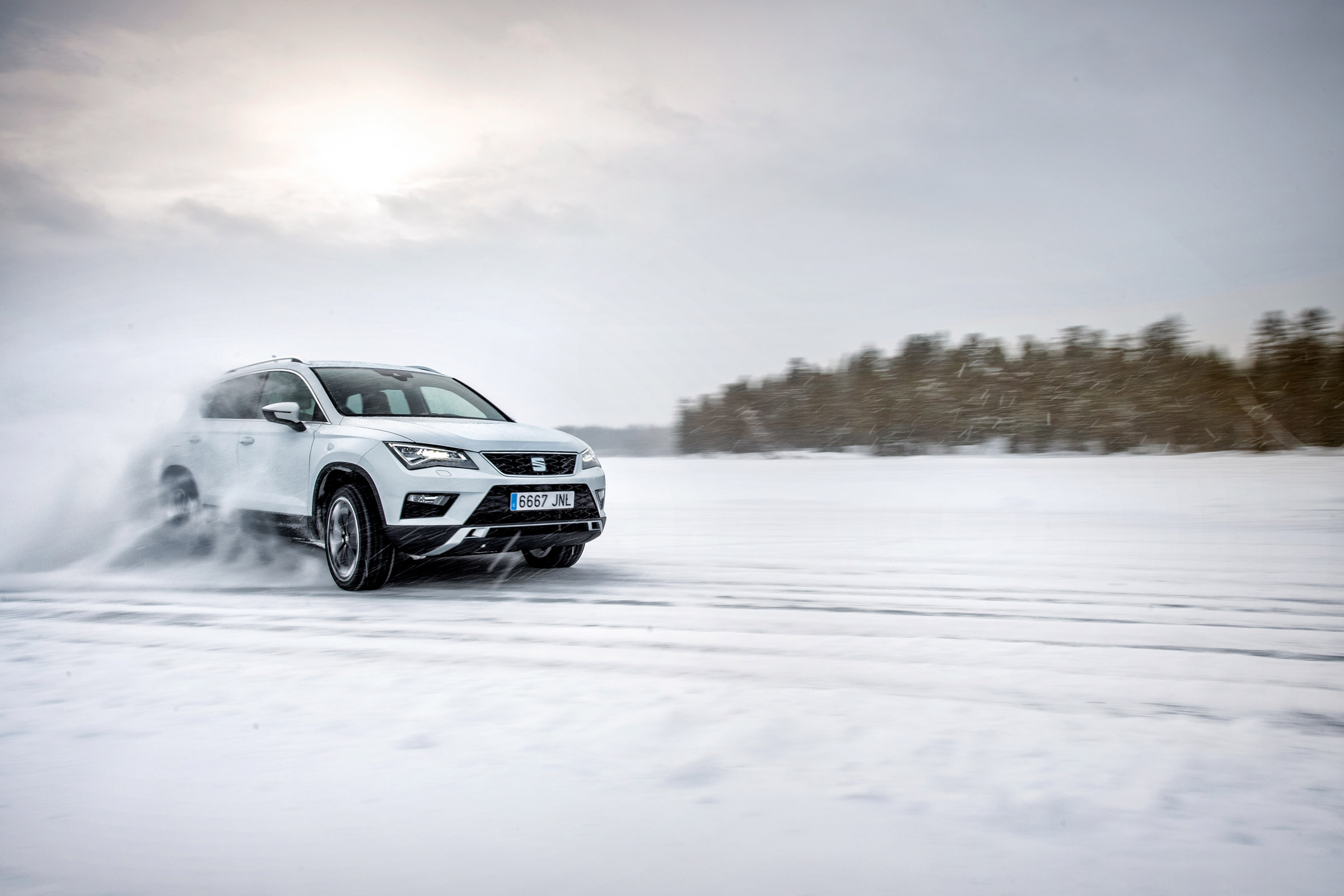 SEAT Ateca snow drift