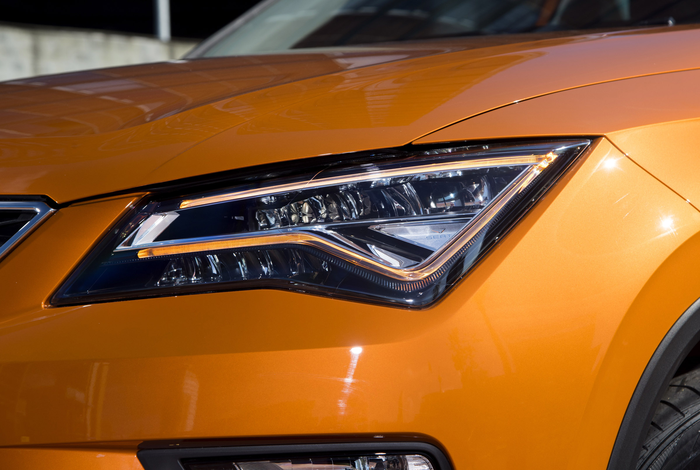 SEAT Ateca headlight