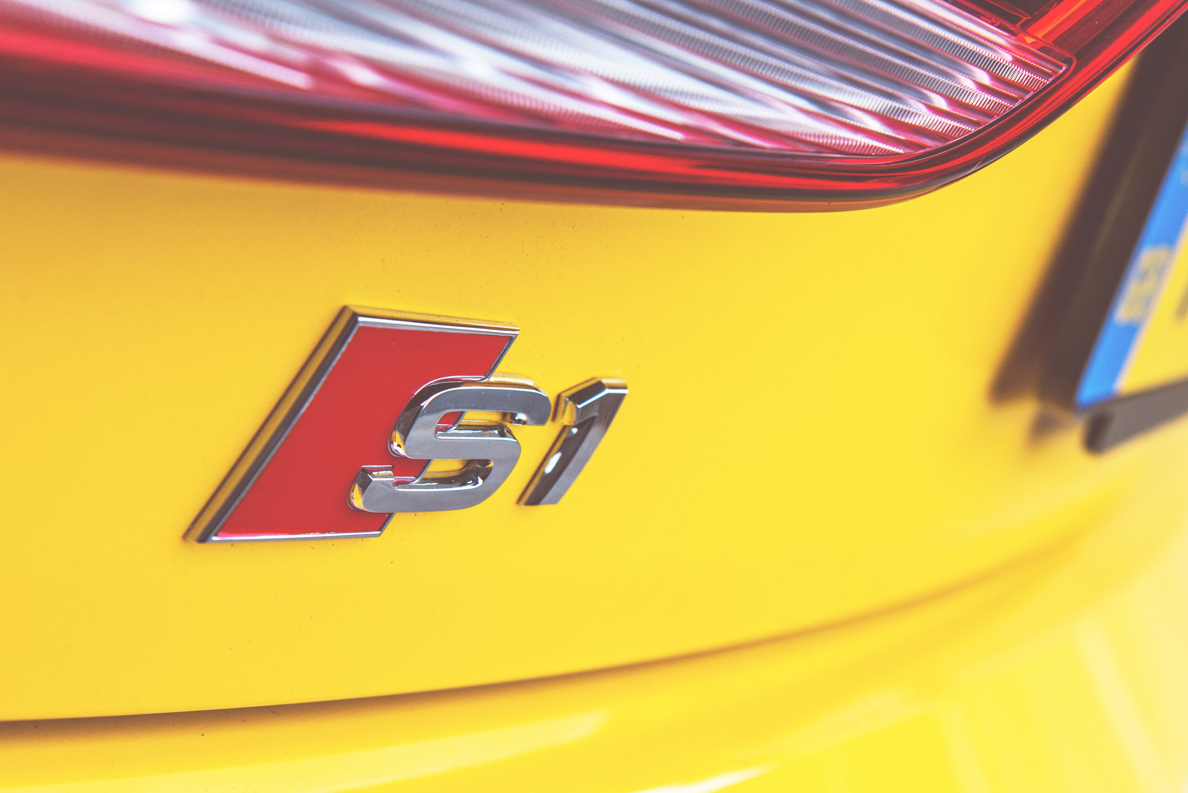 Audi S1