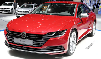 Volkswagen Arteon - Geneva front three quarter