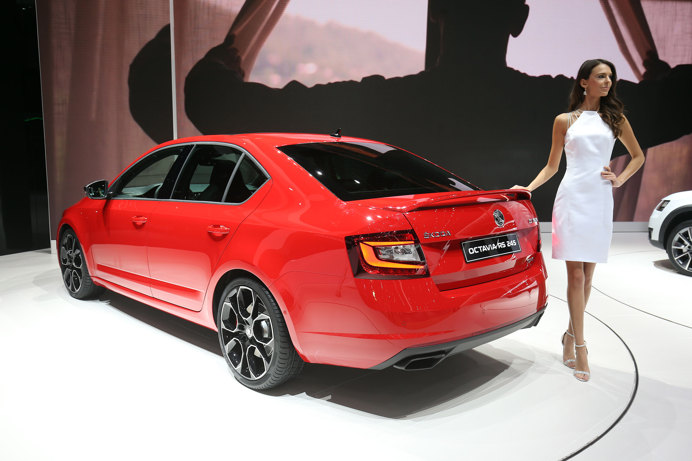 Skoda Octavia vRS 245 - Geneva rear three quarter
