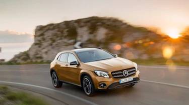 Mercedes-Benz GLA (2017) front