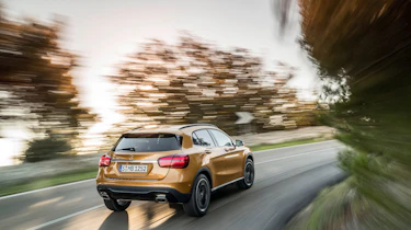 Mercedes-Benz GLA (2017) rear