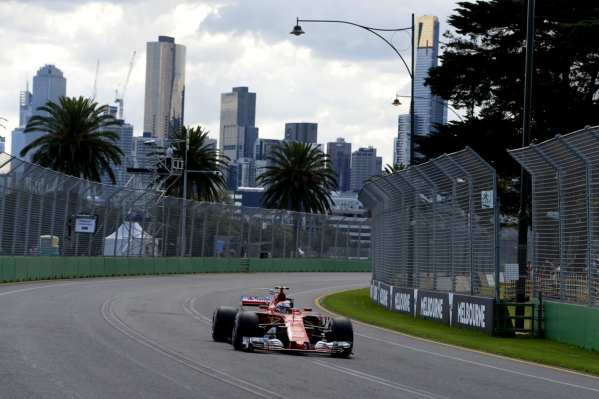 Ferrari 2017 1