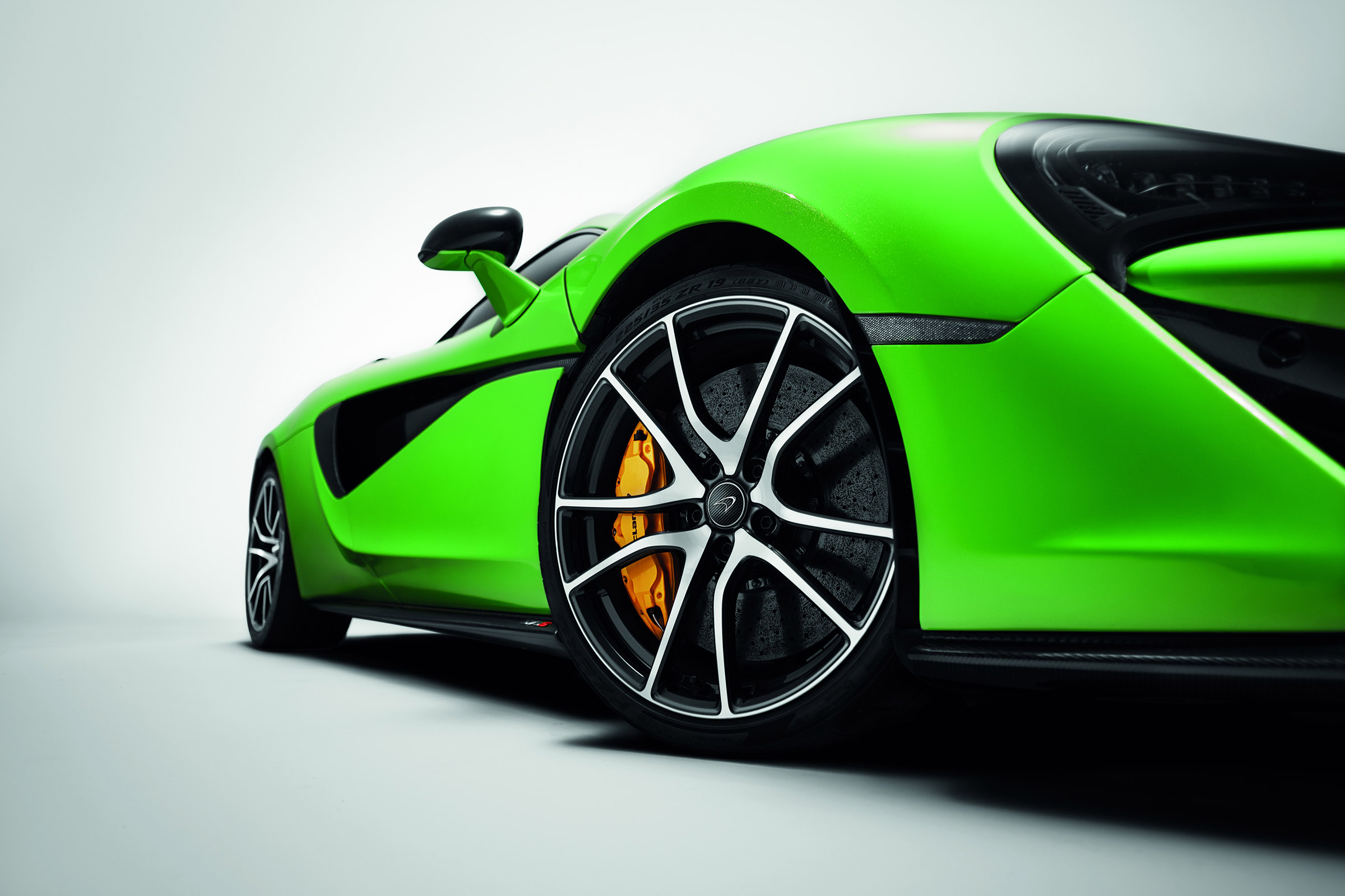 McLaren MSO personalisation packs