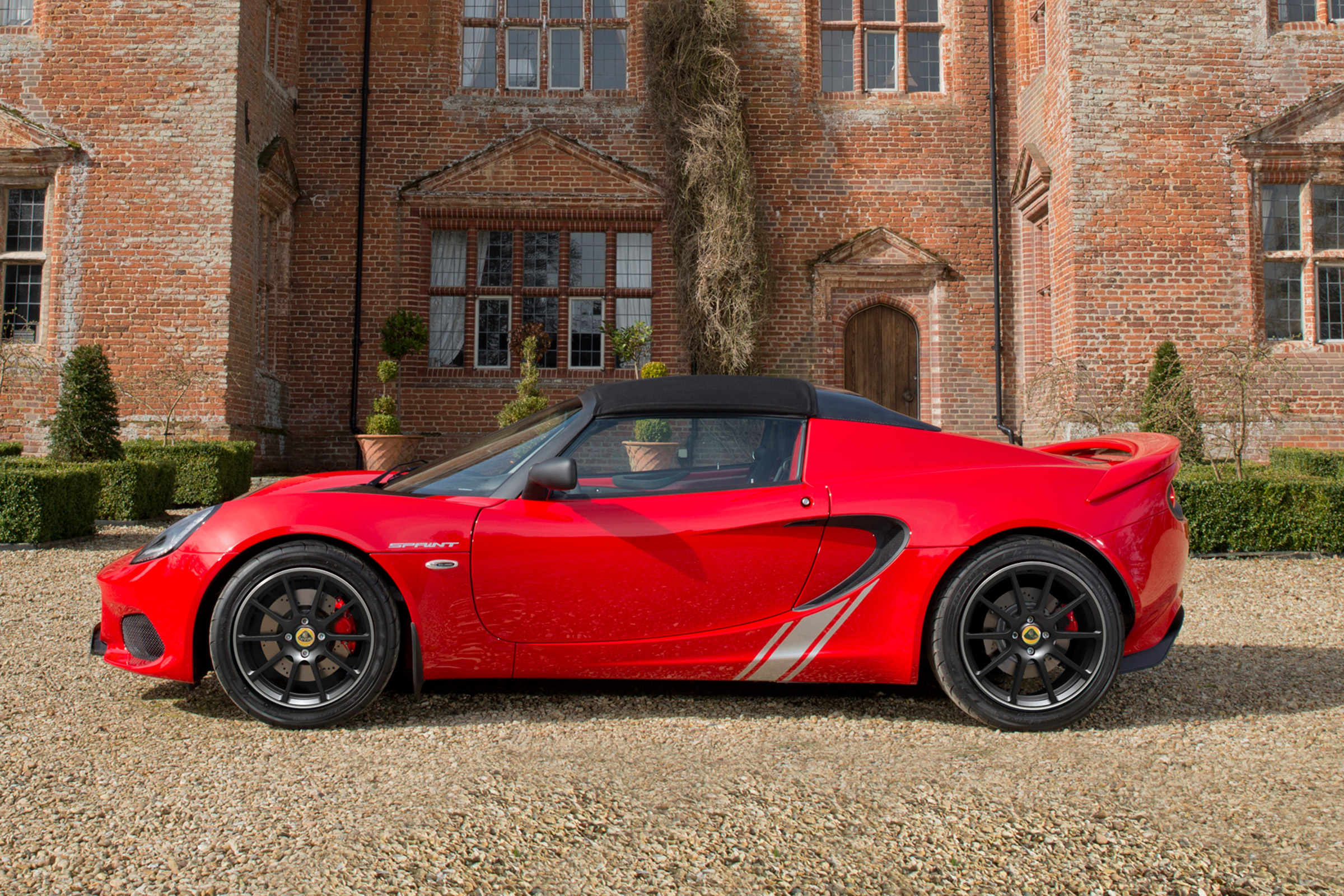 Lotus Elise Sprint side