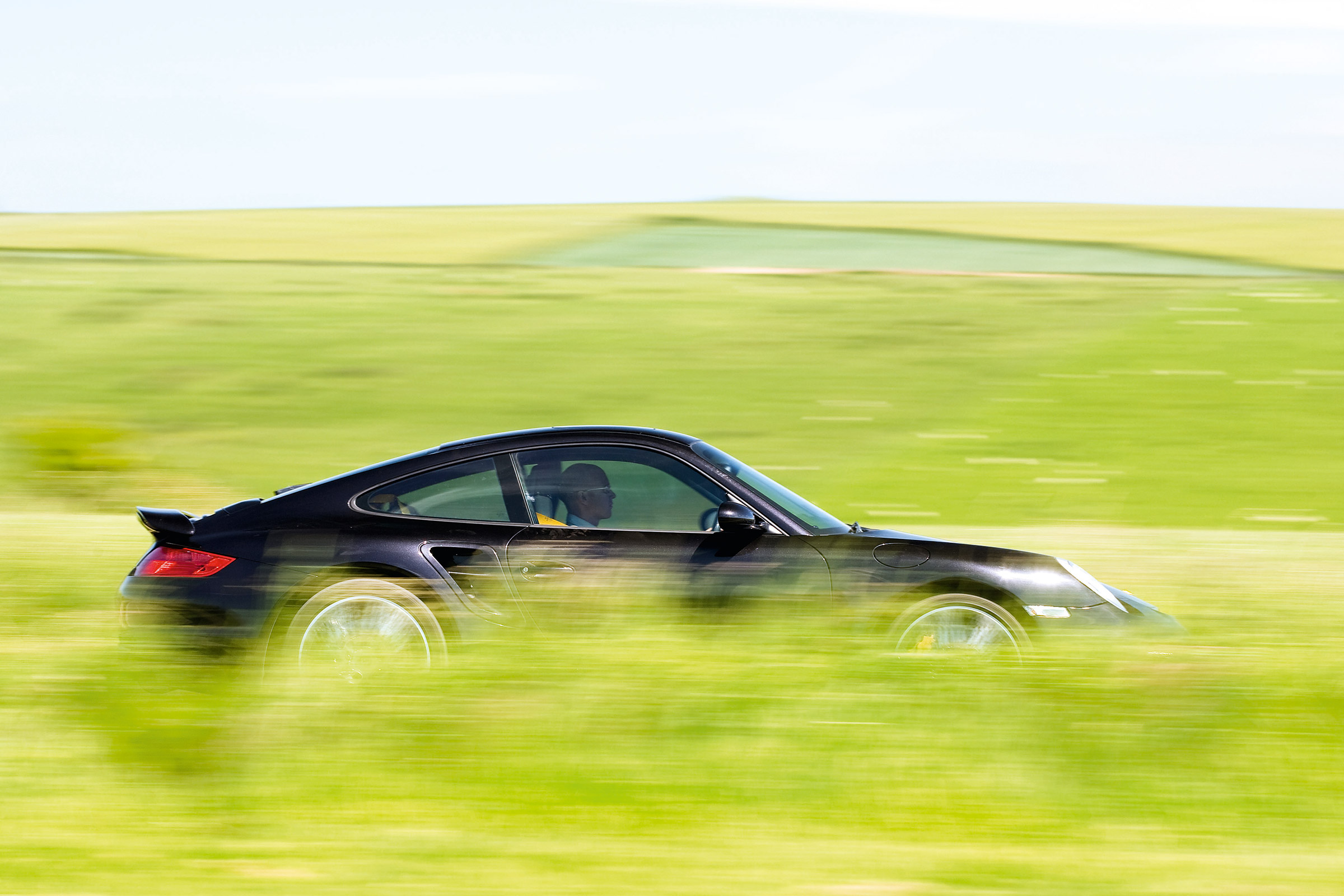 Porsche 911 - side profile
