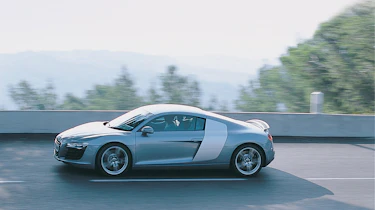 Audi R8 - side tracking