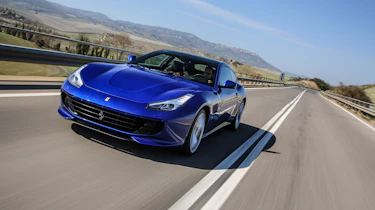 Ferrari GTC4 Lusso T - front