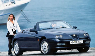Alfa Romeo Spider - Front