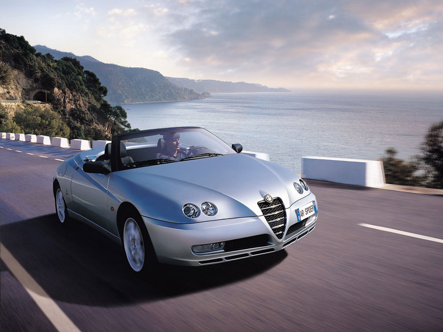 Alfa Romeo Spider - Front