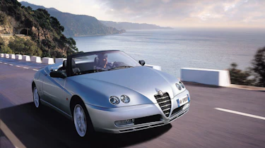 Alfa Romeo Spider - Front