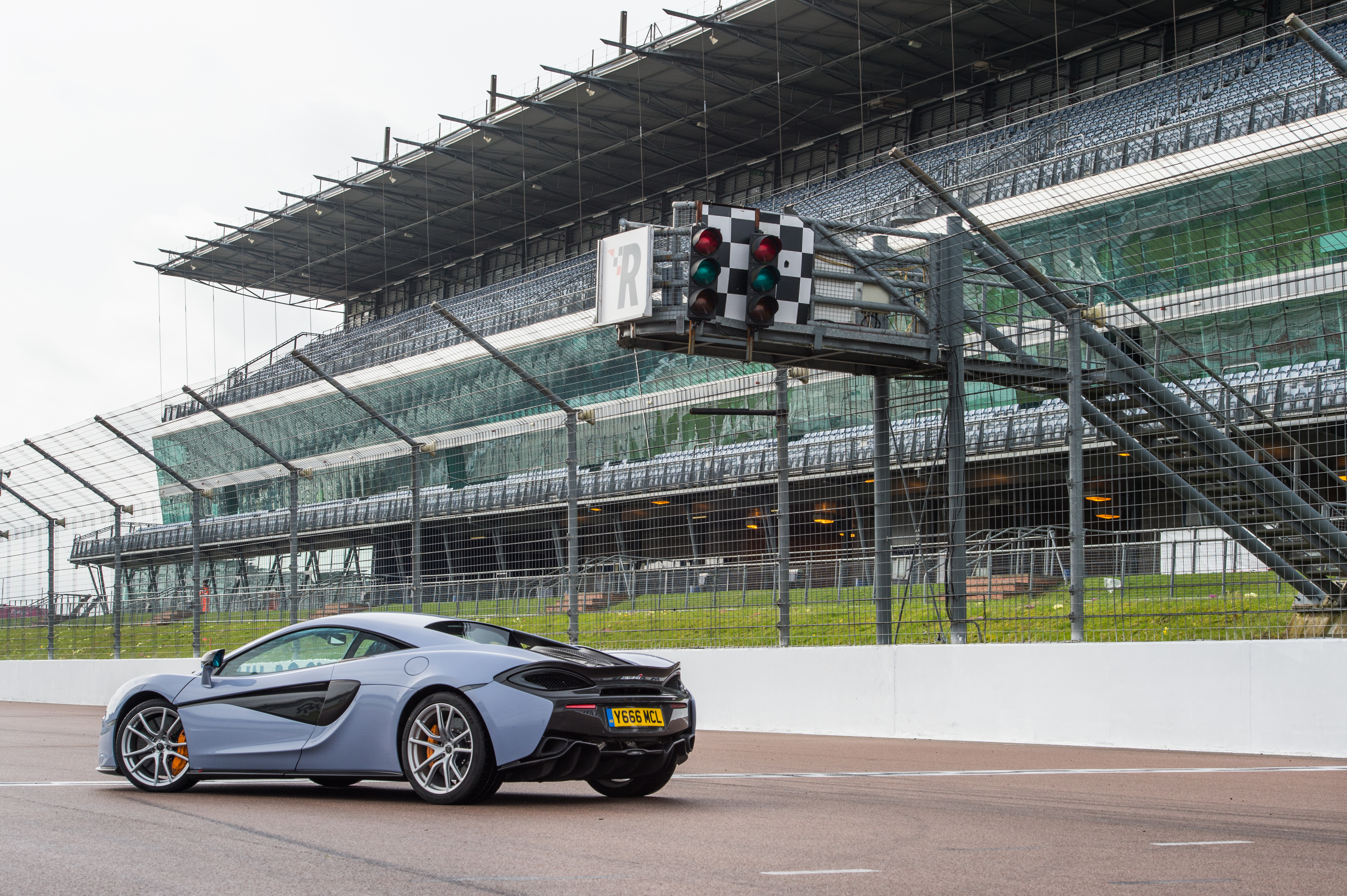 McLaren 570S Track Pack - rear three quarter