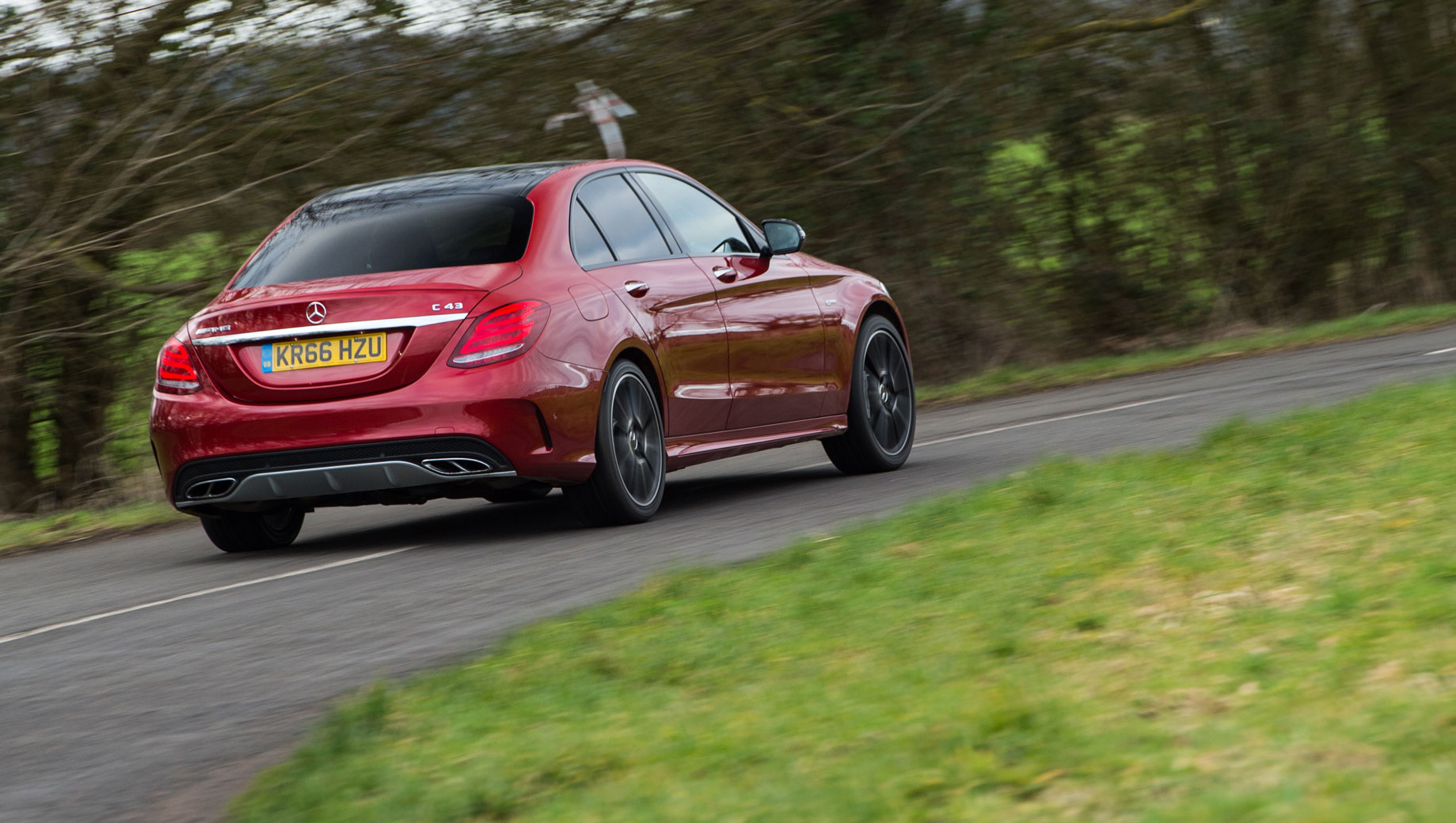 Mercedes-AMG C43 Saloon - Rear
