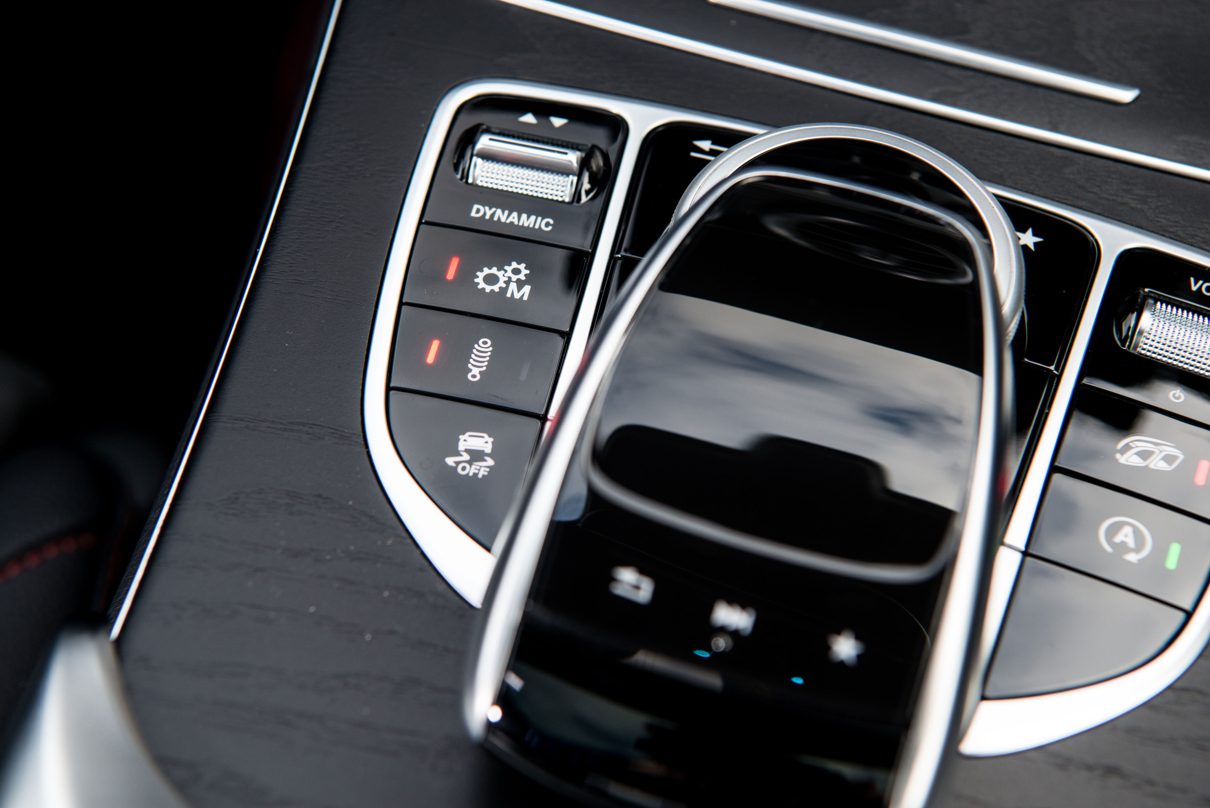 Mercedes-AMG C43 Saloon - Interior