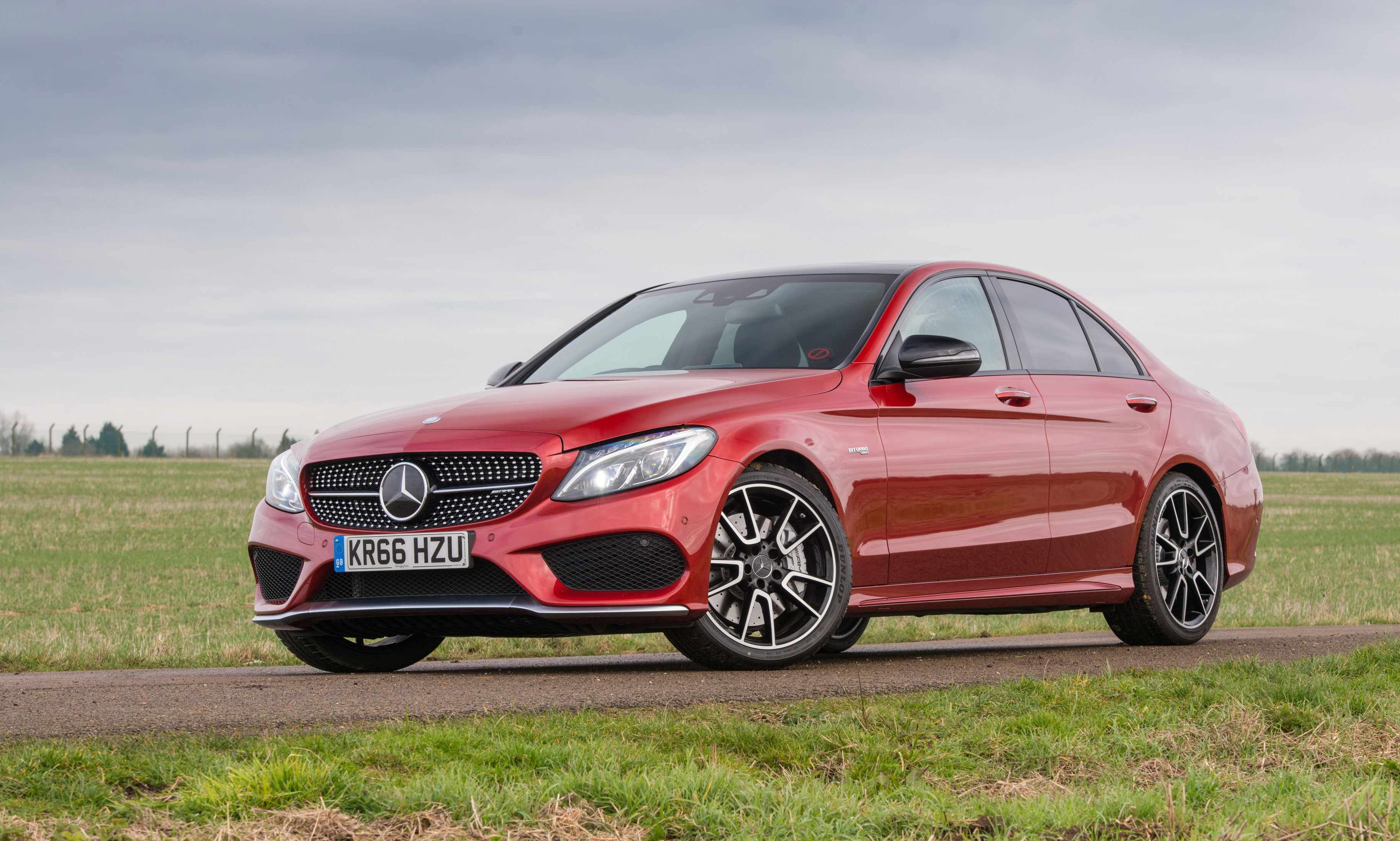 Mercedes-AMG C43 Saloon - Front