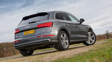 Audi Q5 - rear three quarter
