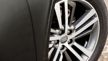 Audi Q5 - wheel