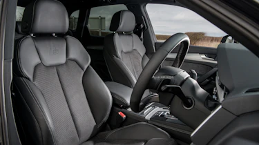 Audi Q5 - interior