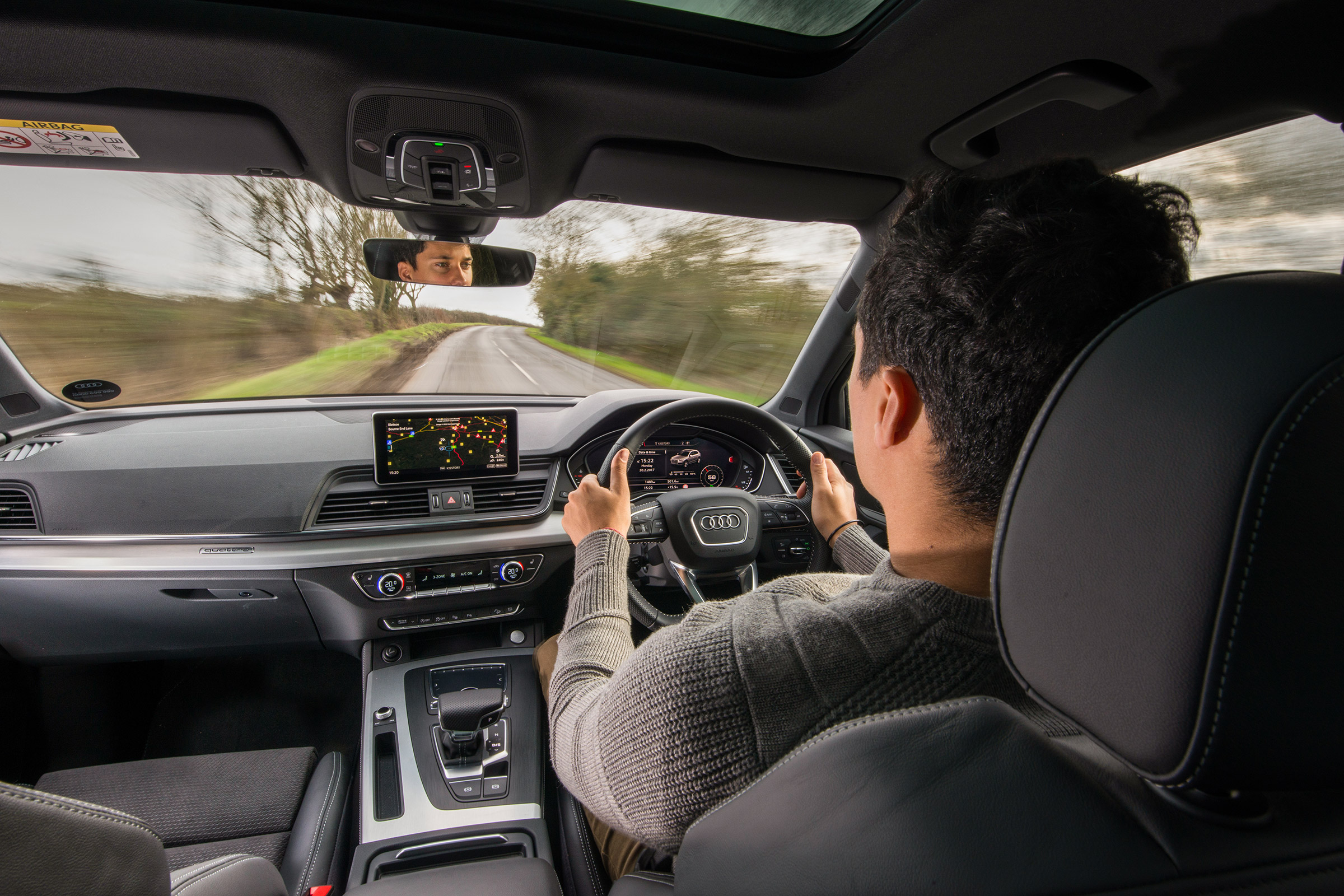 Audi Q5 - driving