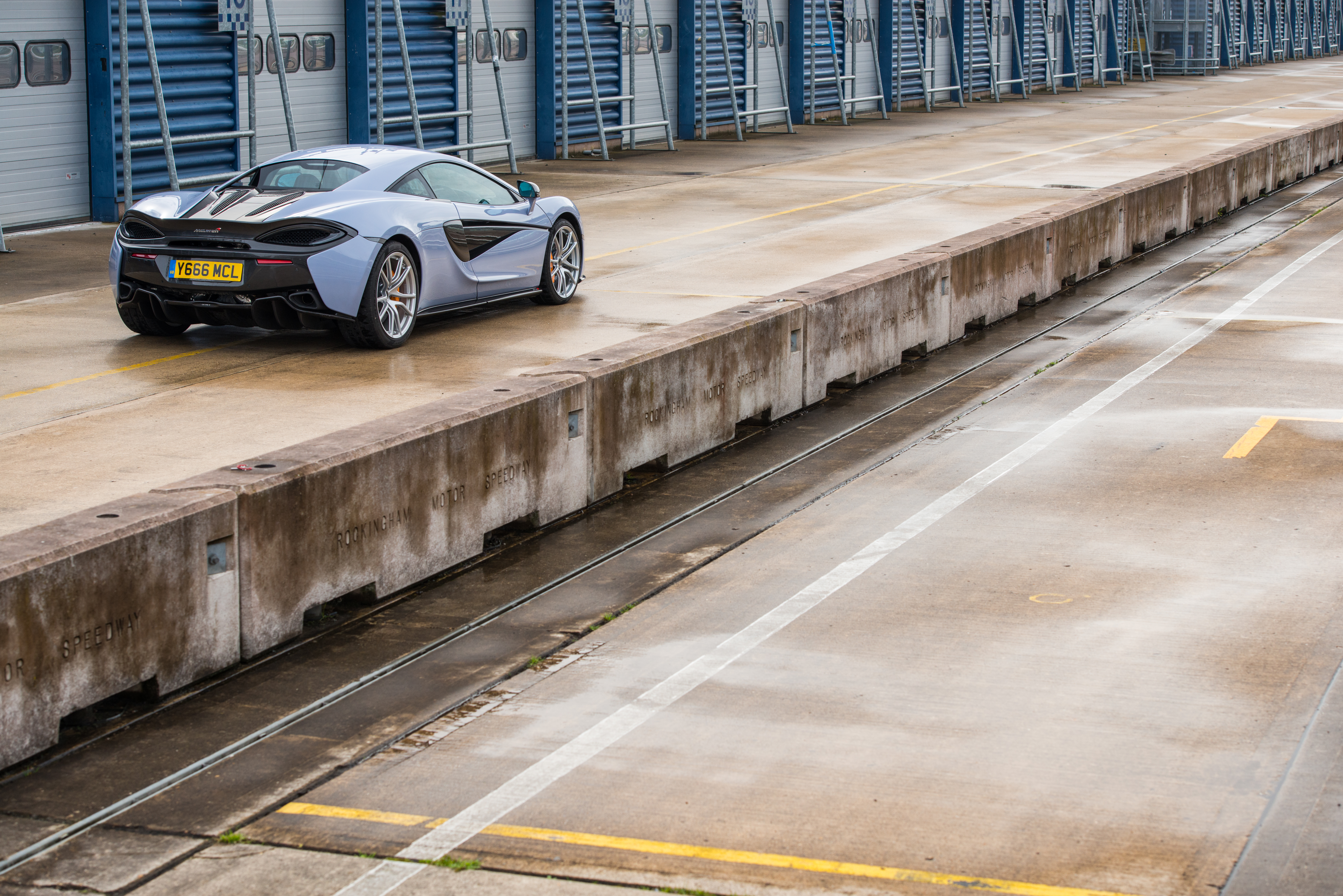 McLaren 570S Track Pack - rear three quarter