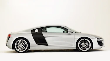 Audi R8 side profile