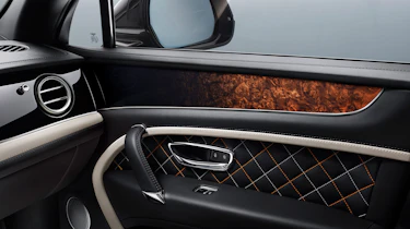 Bentayga Mulliner door card