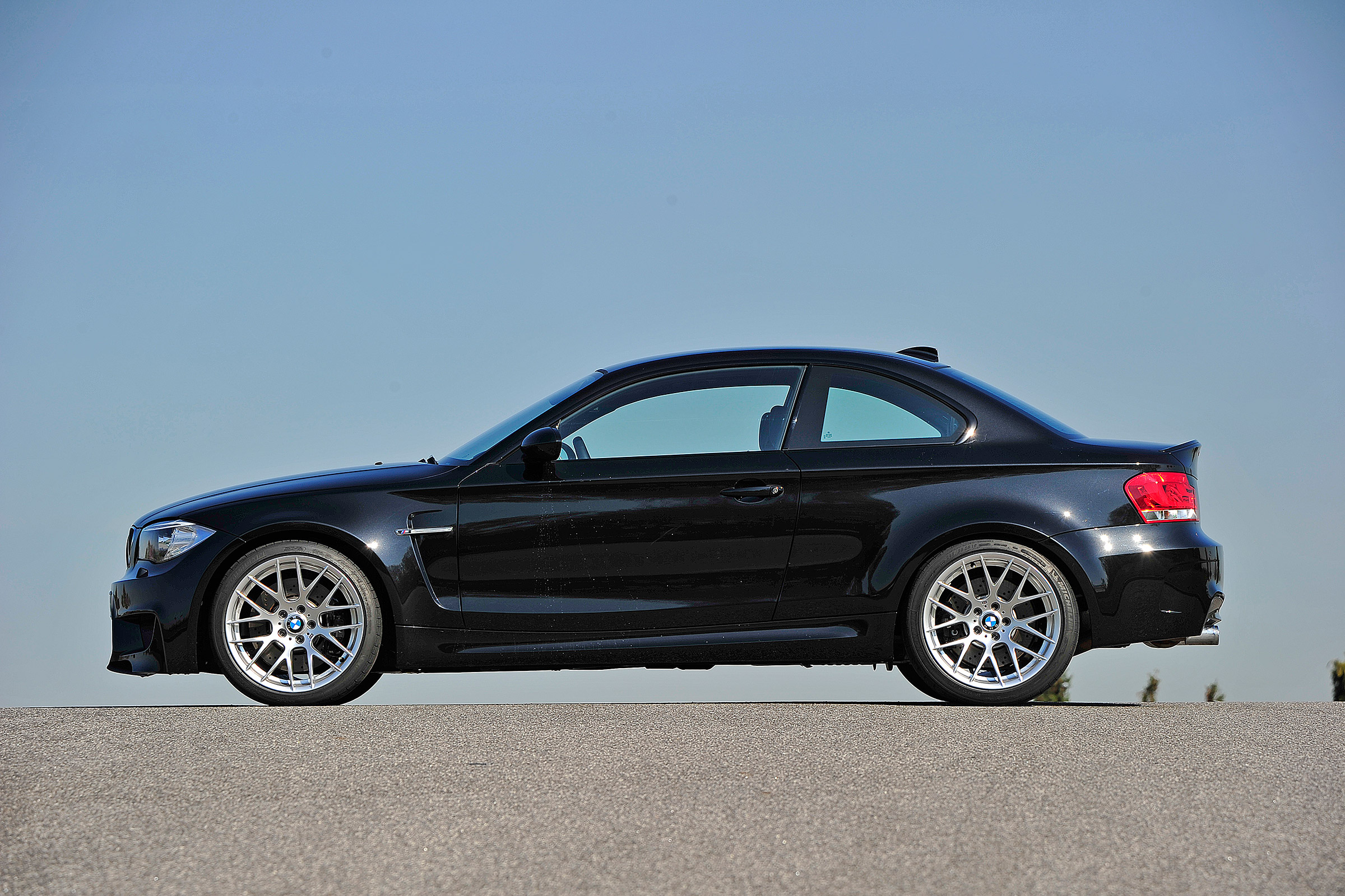 BMW 1-series M Coupe - side profile