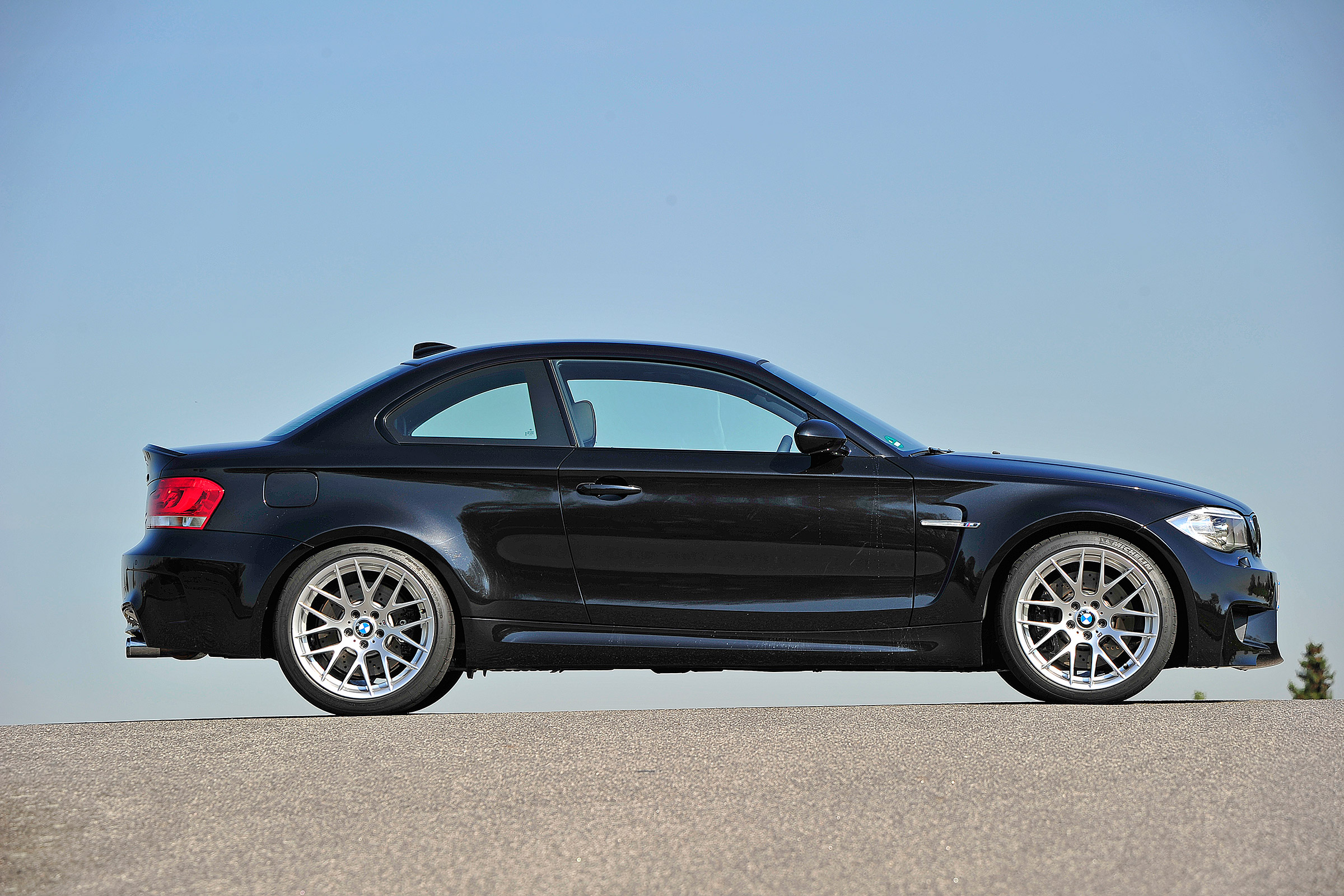 BMW 1-series M Coupe - side profile