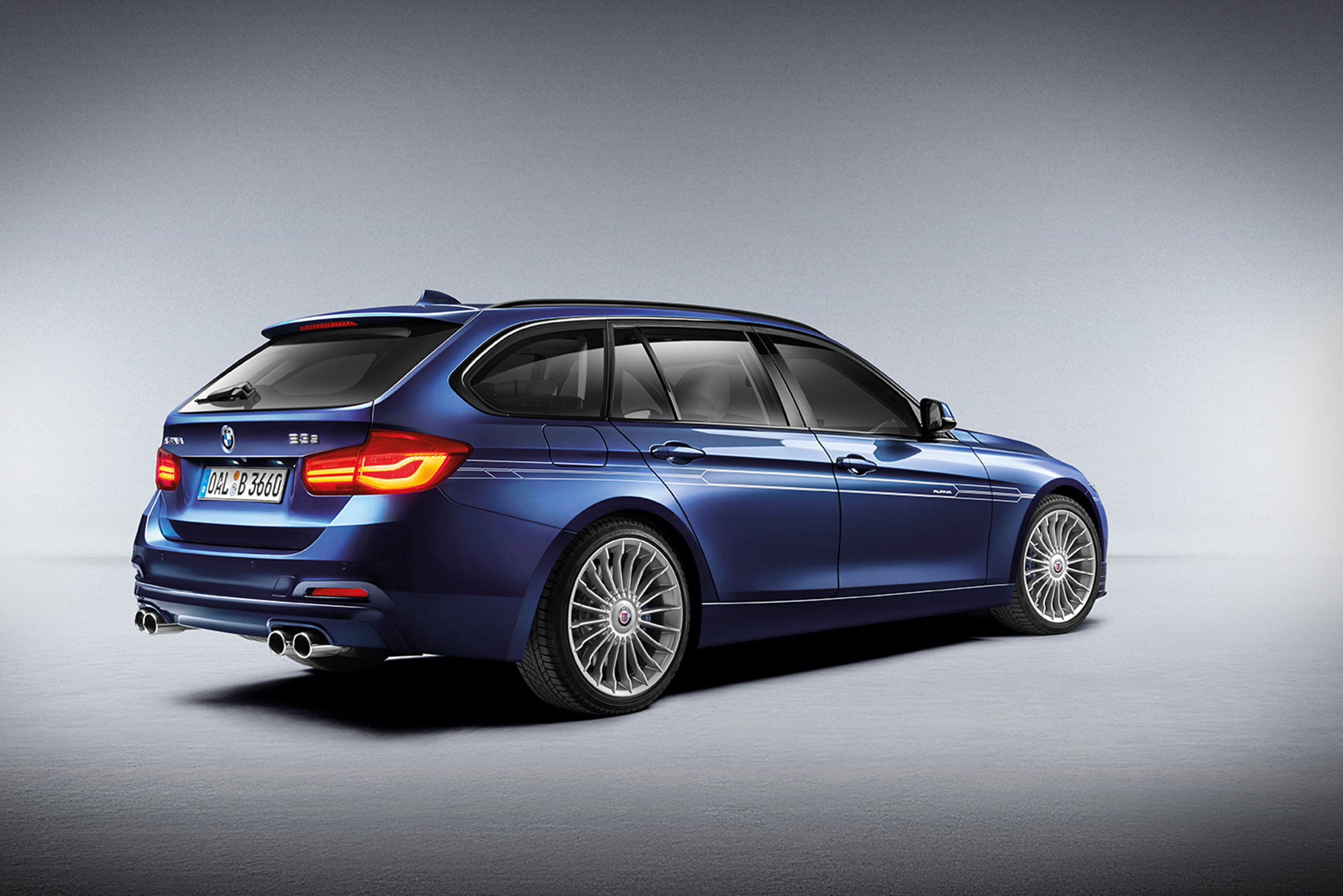 Alpina B3S front touring