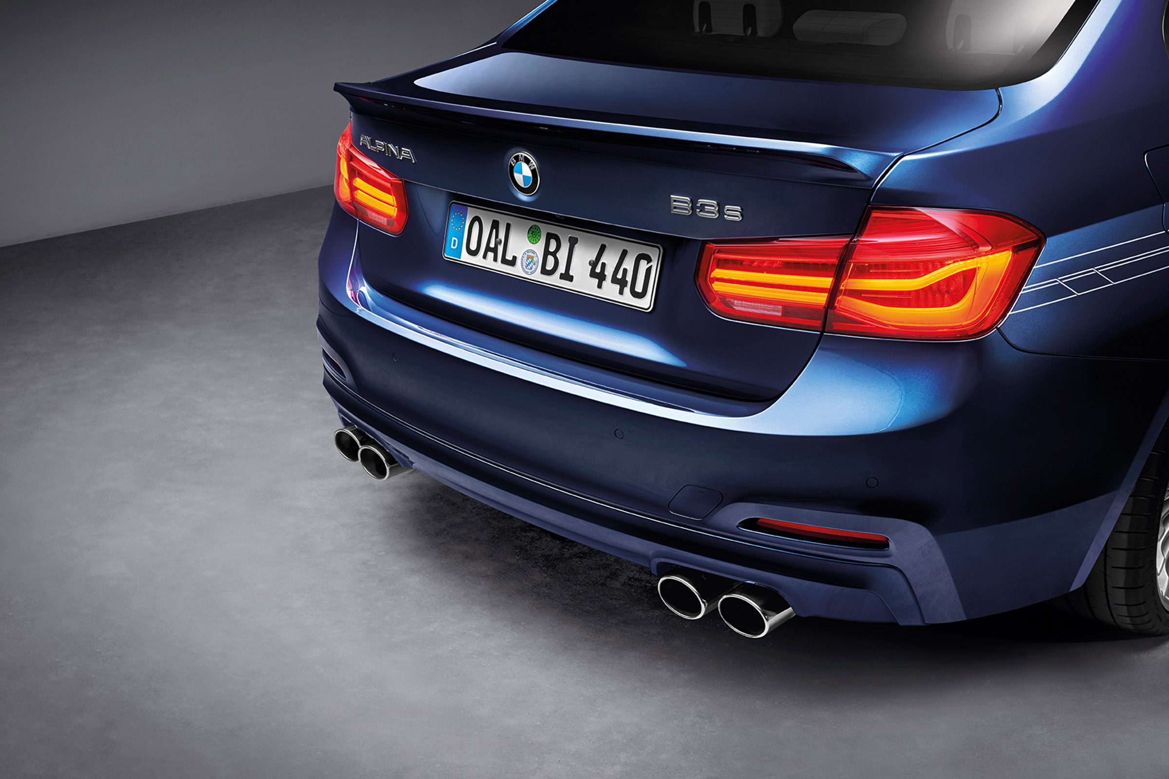 Alpina B3S rear1