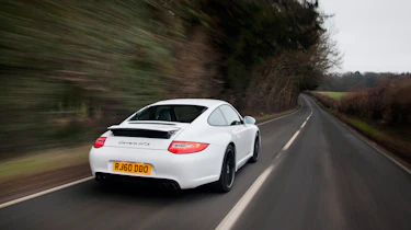 Porsche 911 - rear tracking