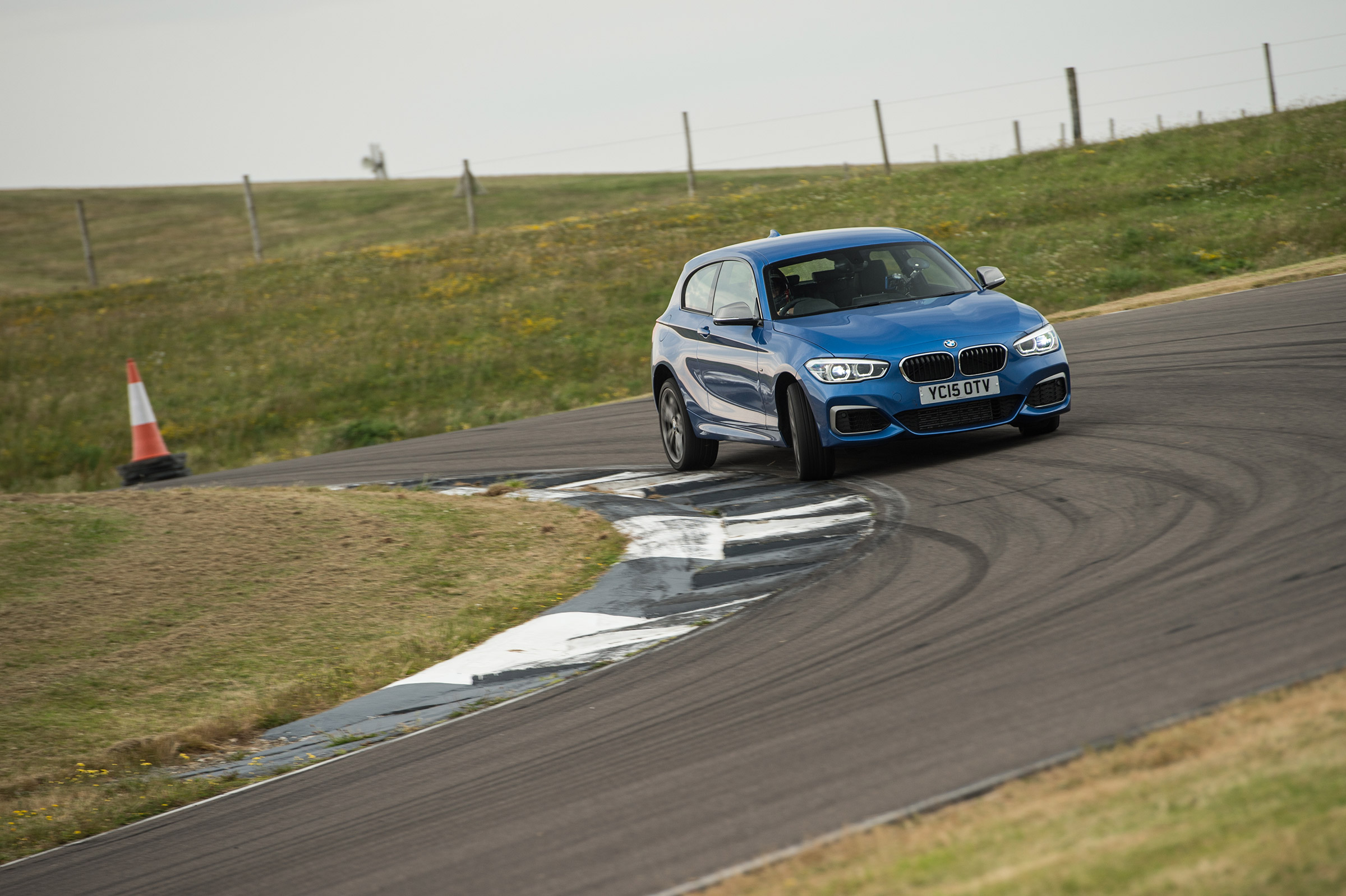 M140i front 2