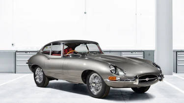 Jaguar E-Type classic front