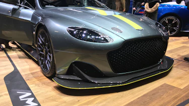Aston Martin Vantage AMR - Splitter
