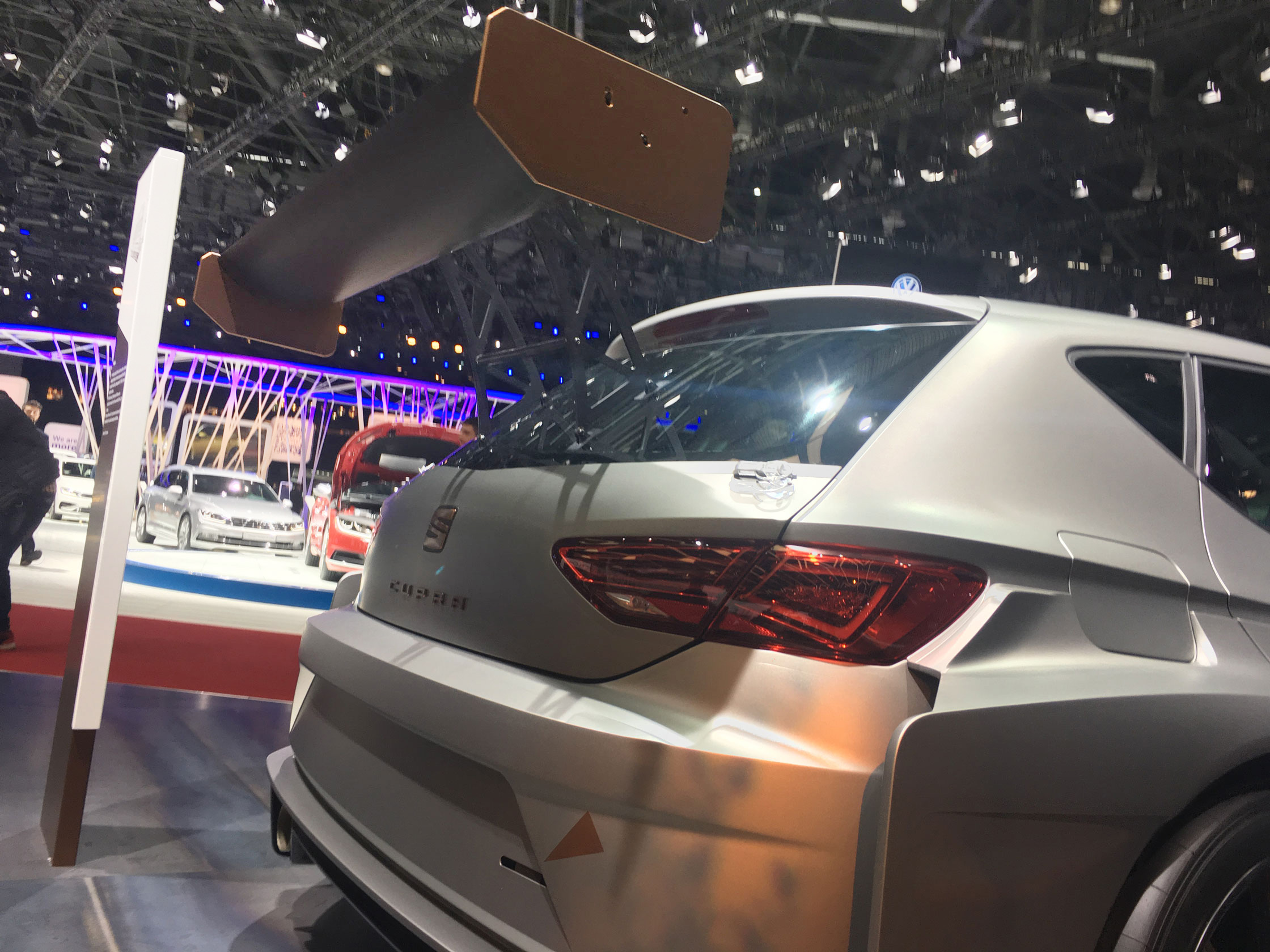 SEAT Leon Cupra Evo 17 - Wing