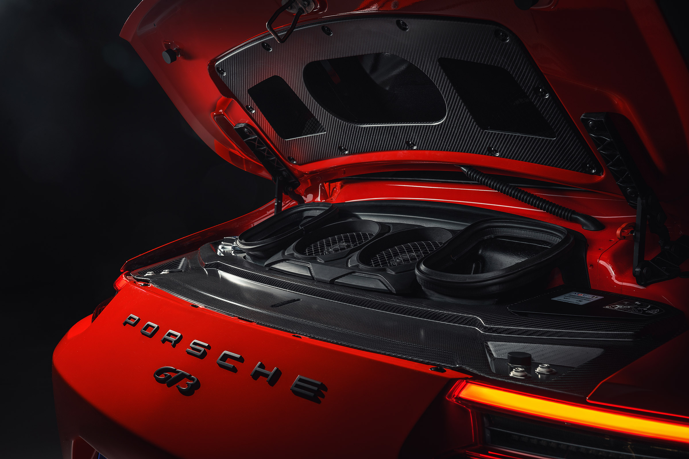 2017 Porsche 911 GT3 - engine