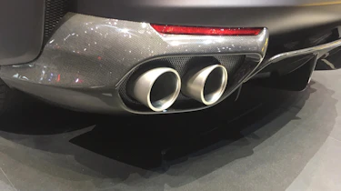 Ferrari 812 Superfast - Geneva exhaust pipe