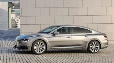 Volkswagen Arteon - front three quarter