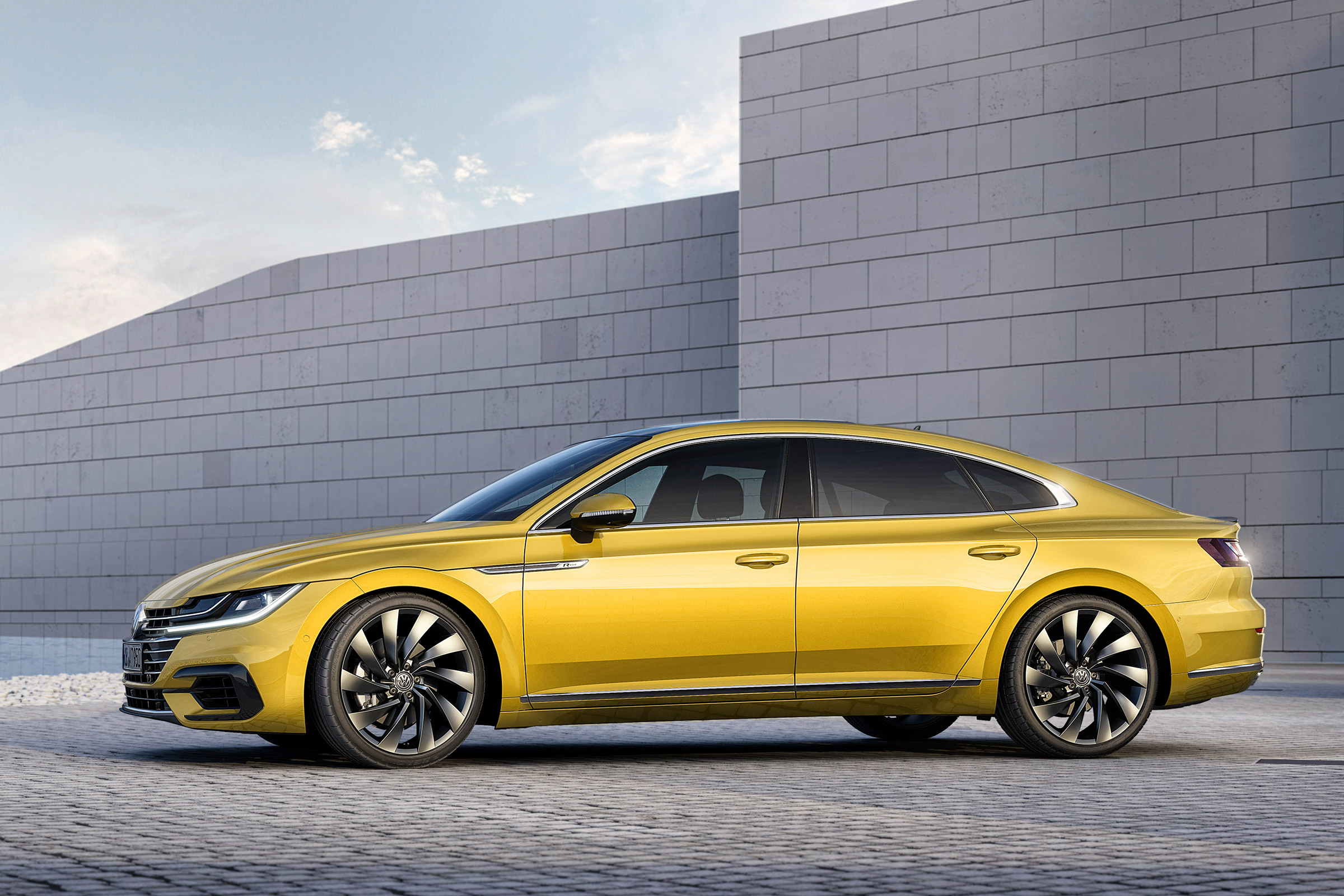 Volkswagen Arteon - side profile