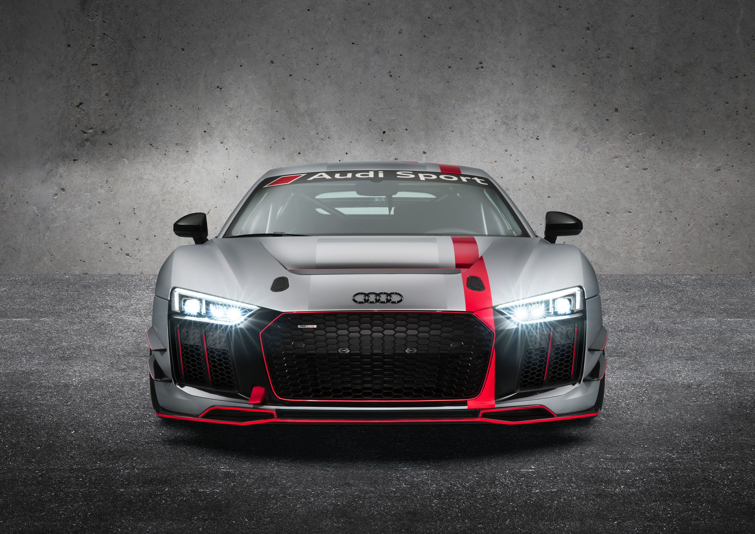Audi R8 LMS GT4 front
