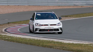 Volkswagen Golf GTI Clubsport front cornering