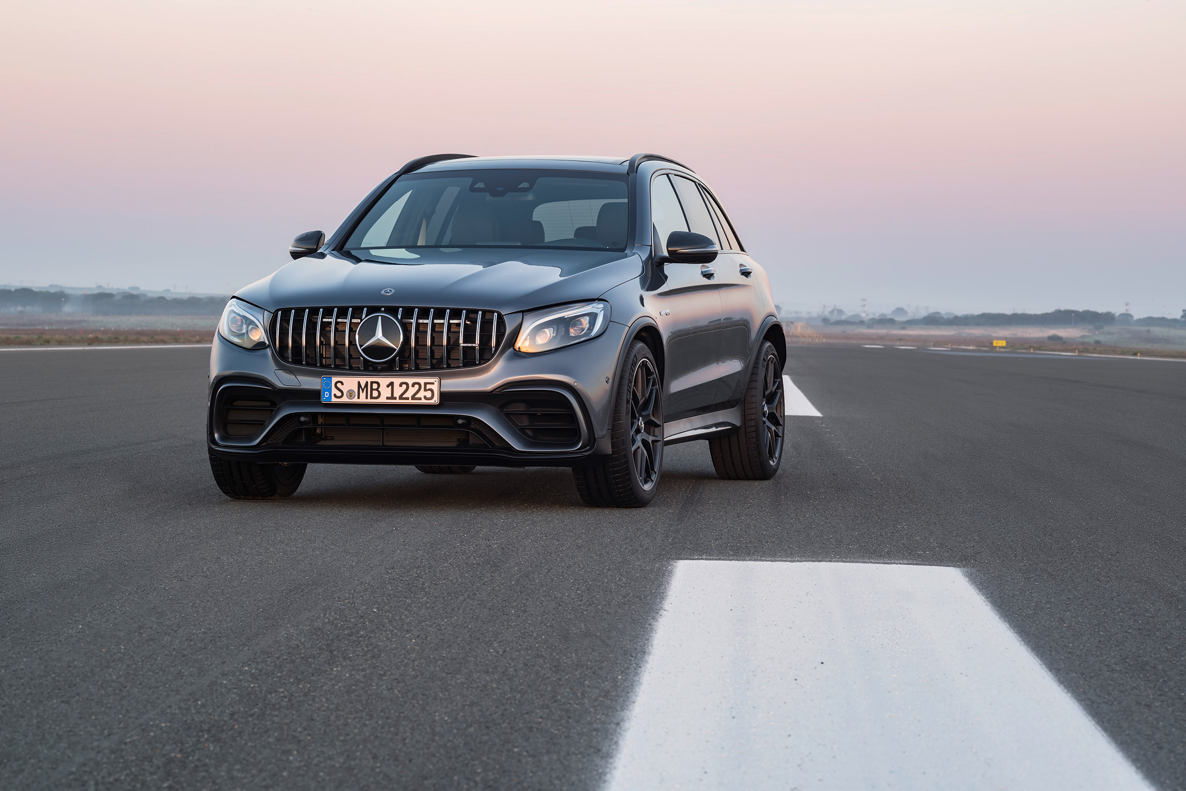 Mercedes-AMG GLC 63 front three quarter