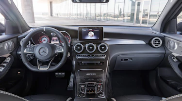 Mercedes-AMG GLC 63 interior