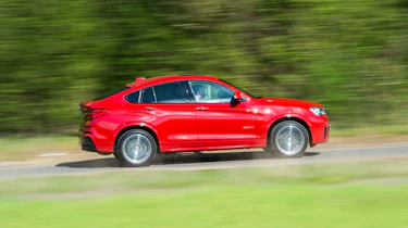 BMW X4 xDrive30d - Side