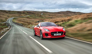 Jaguar F-Type four-cylinder - front tracking